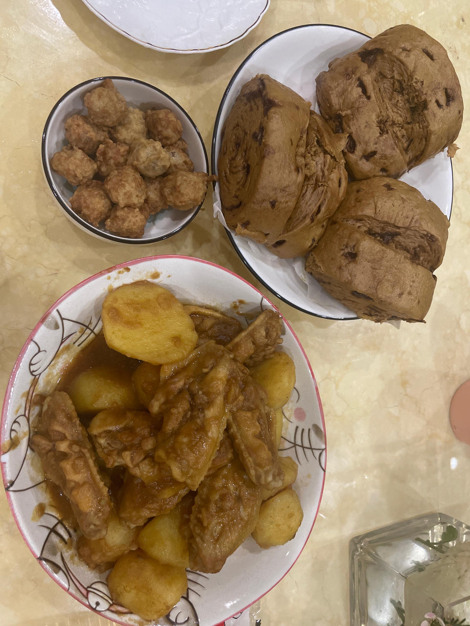 鸡翅中焖小土豆