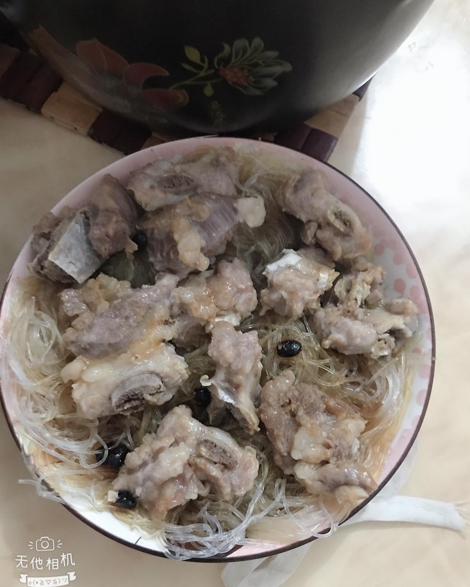 豉汁排骨蒸粉丝