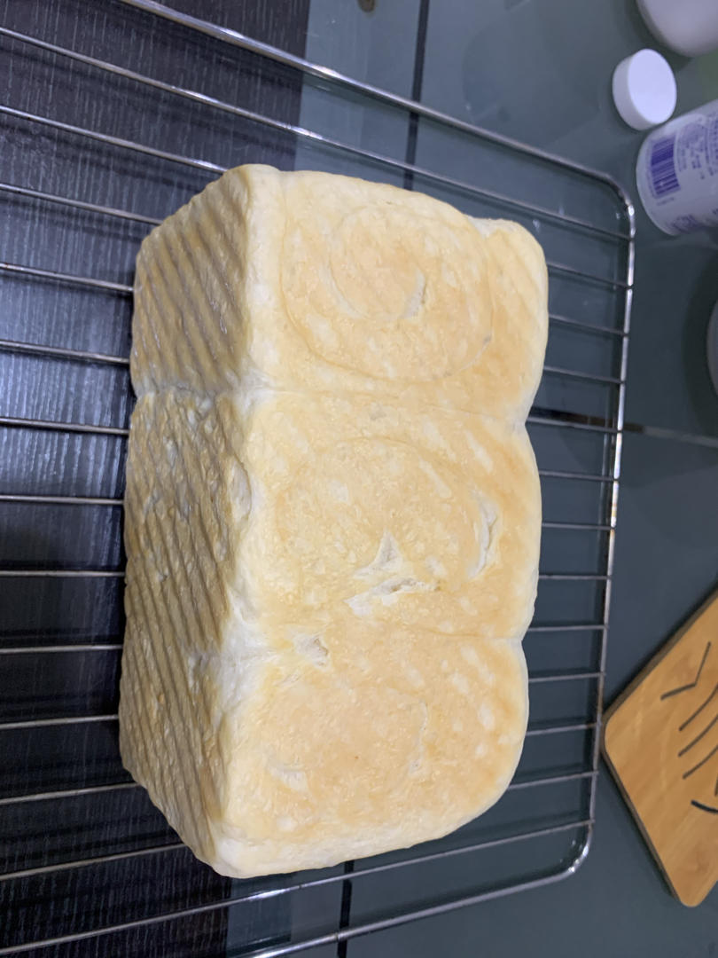 软到拿不起来的生吐司