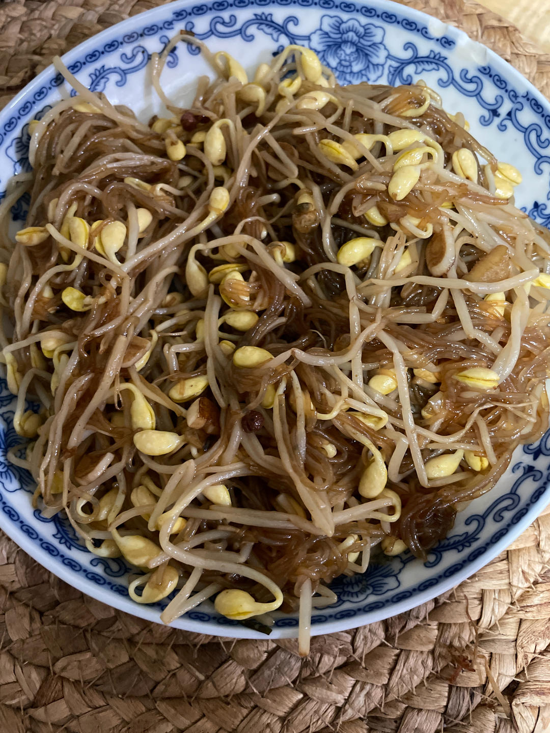 开胃下饭素菜！黄豆芽炒粉丝