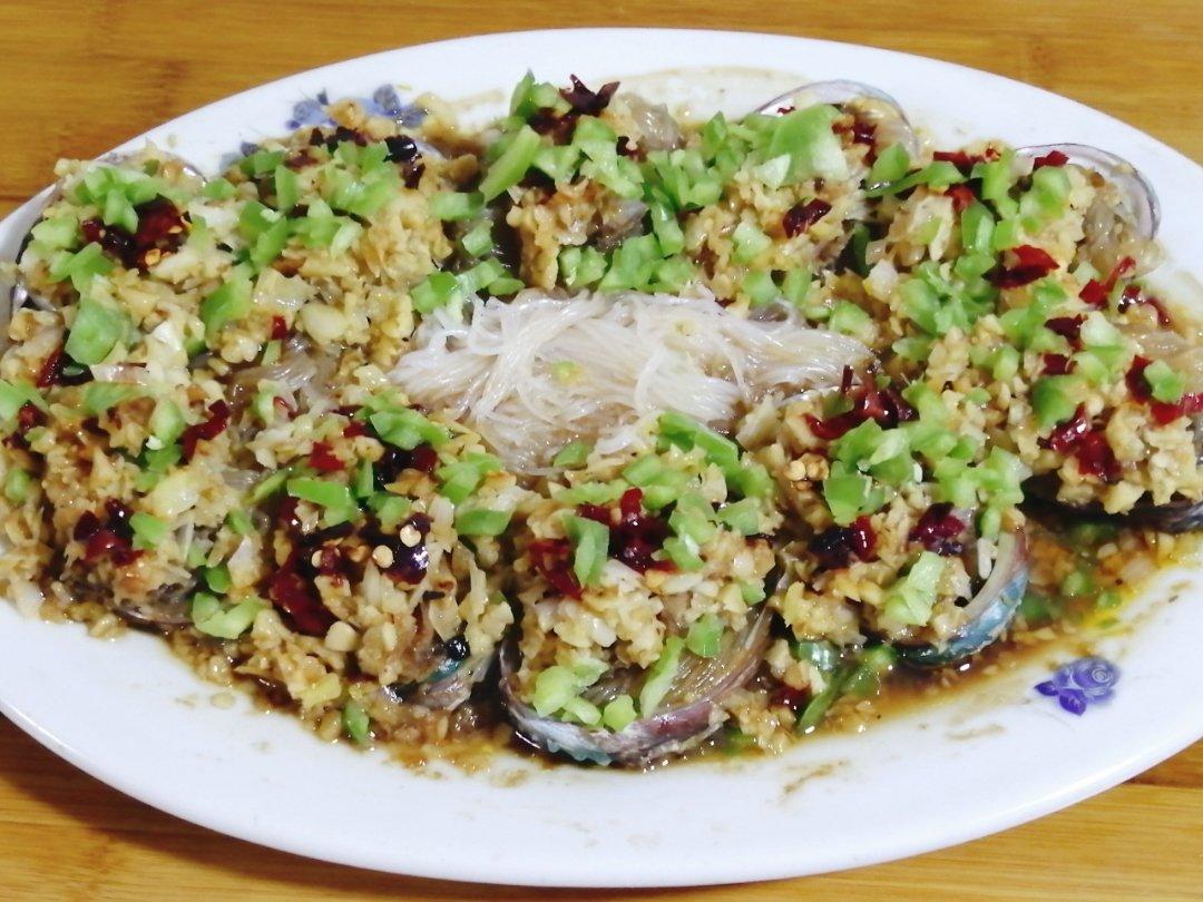蒜蓉粉丝蒸鲍鱼