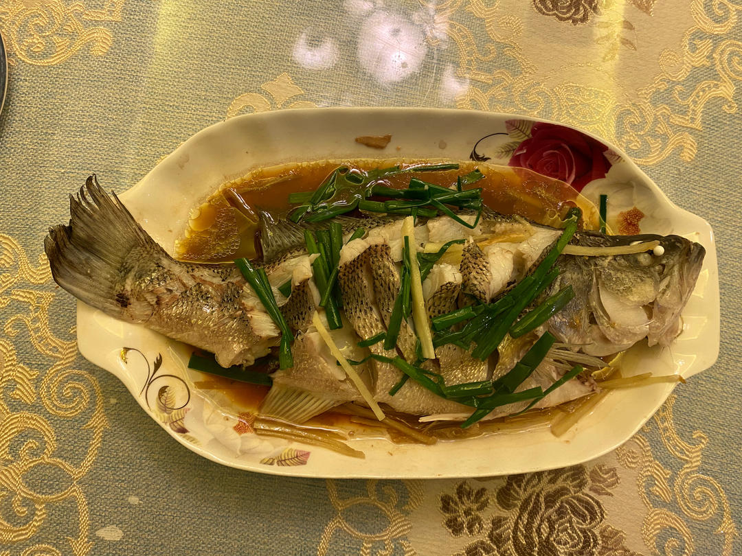 清蒸鲈鱼