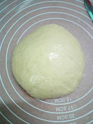 黃油版蛋黄酥的做法 步骤1