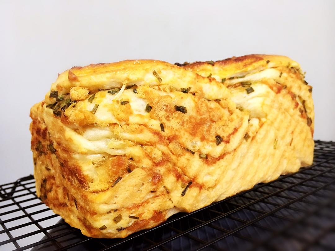 香葱肉松手撕吐司
