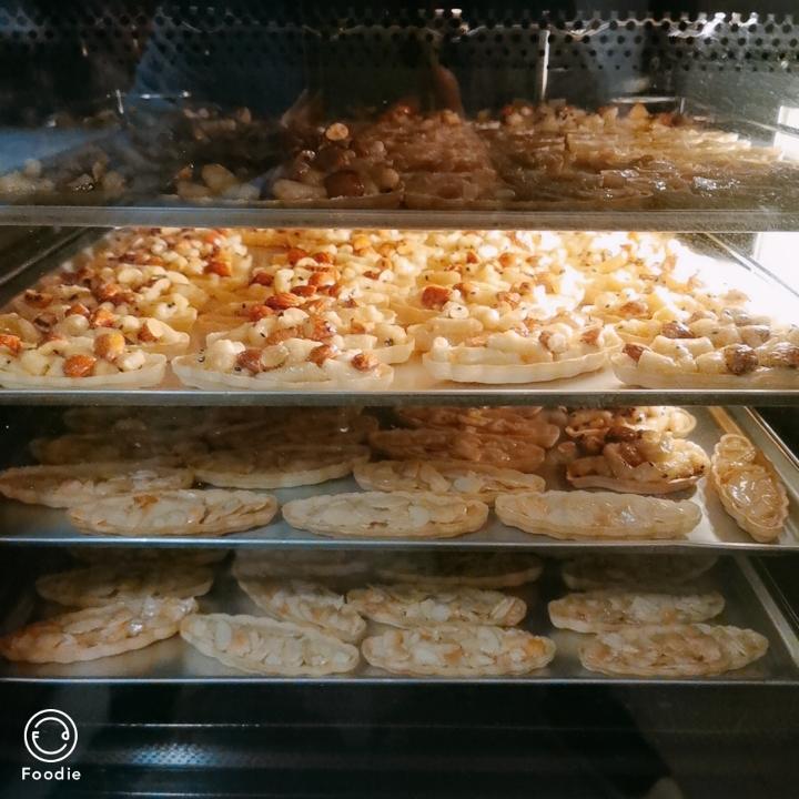 视频🚢一次搞定3种口味｜焦糖坚果糯米船｜不测温，不冷冻｜低糖｜简单｜0难度