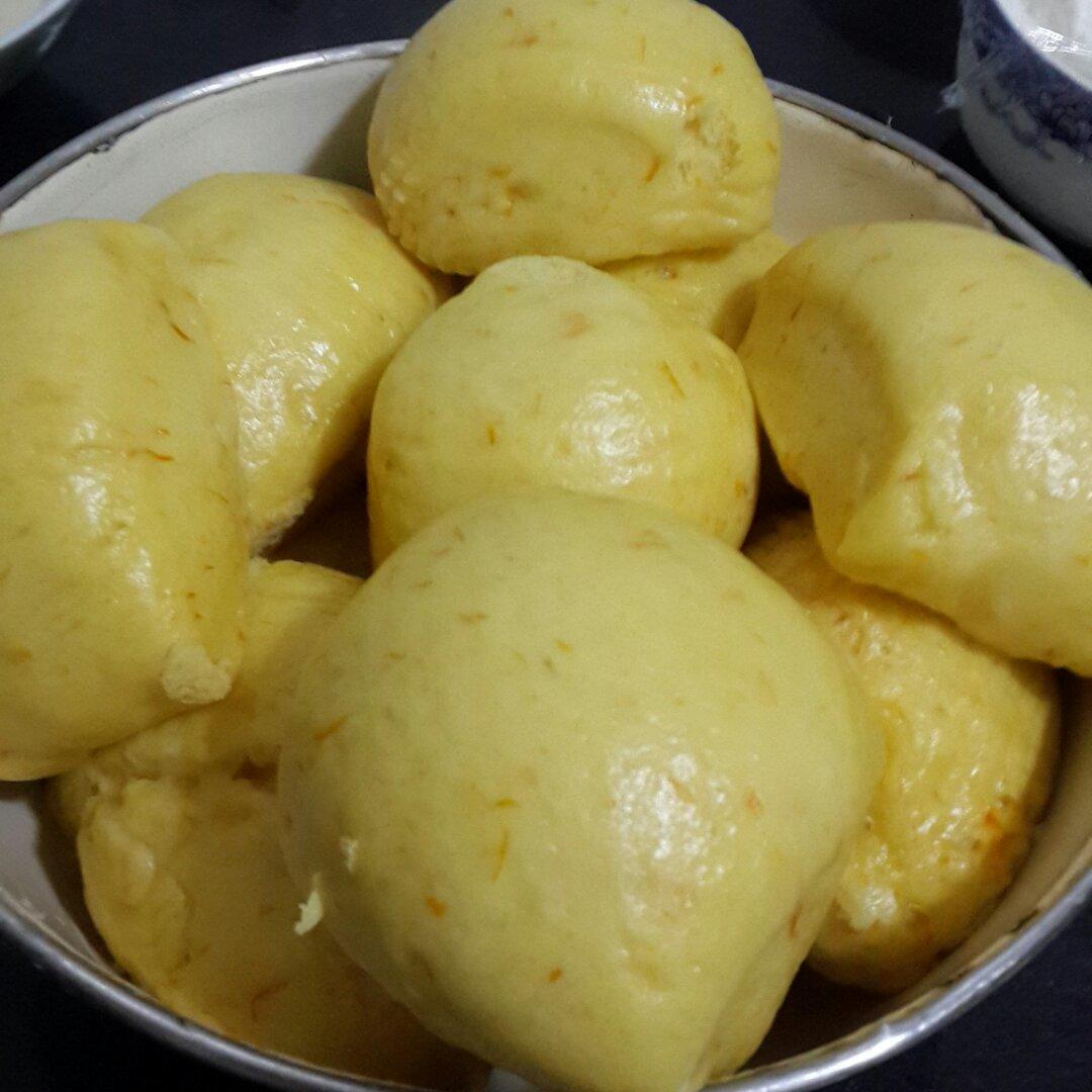 新手也可以--详解如何做出人见人爱、金黄的南瓜馒头