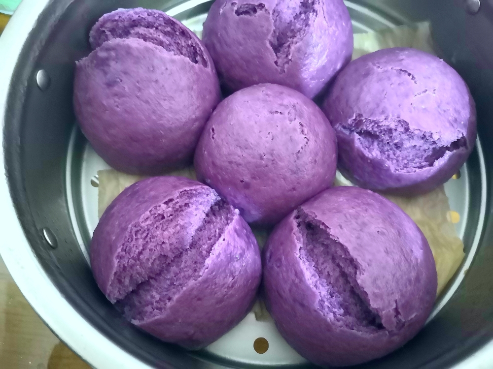紫薯馒头，这样做的非常好吃，而且开花了