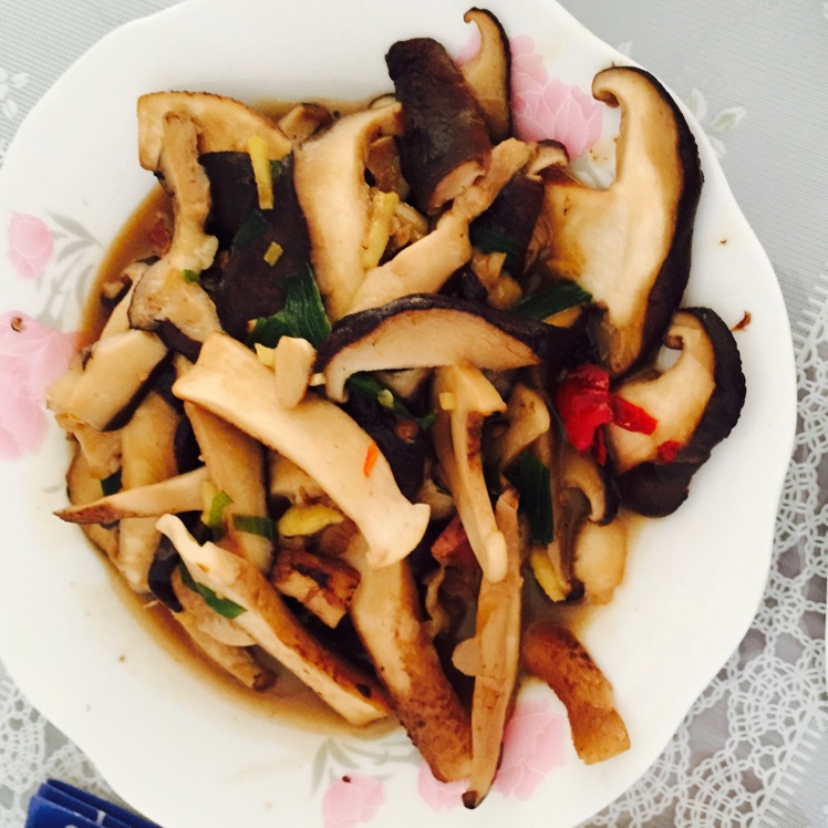 香菇炒肉