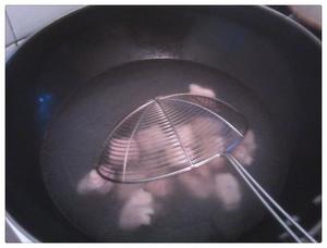 黄豆海带排骨汤的做法 步骤2