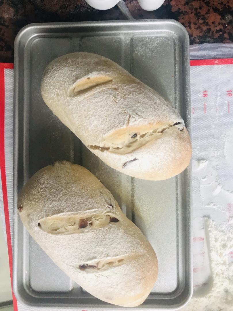 全麦蔓越莓软式欧包（免揉）