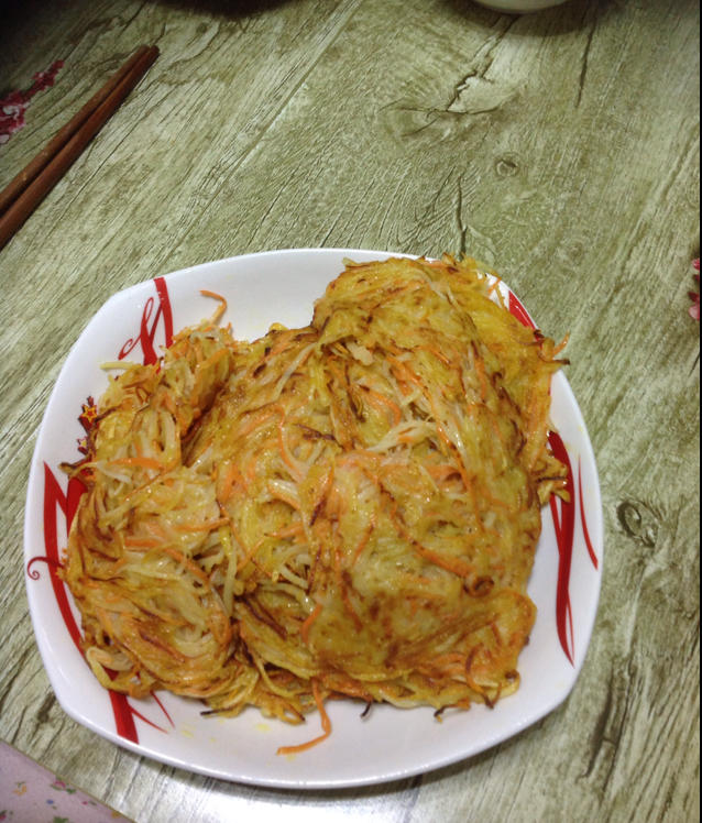 零失败胡萝卜土豆丝饼