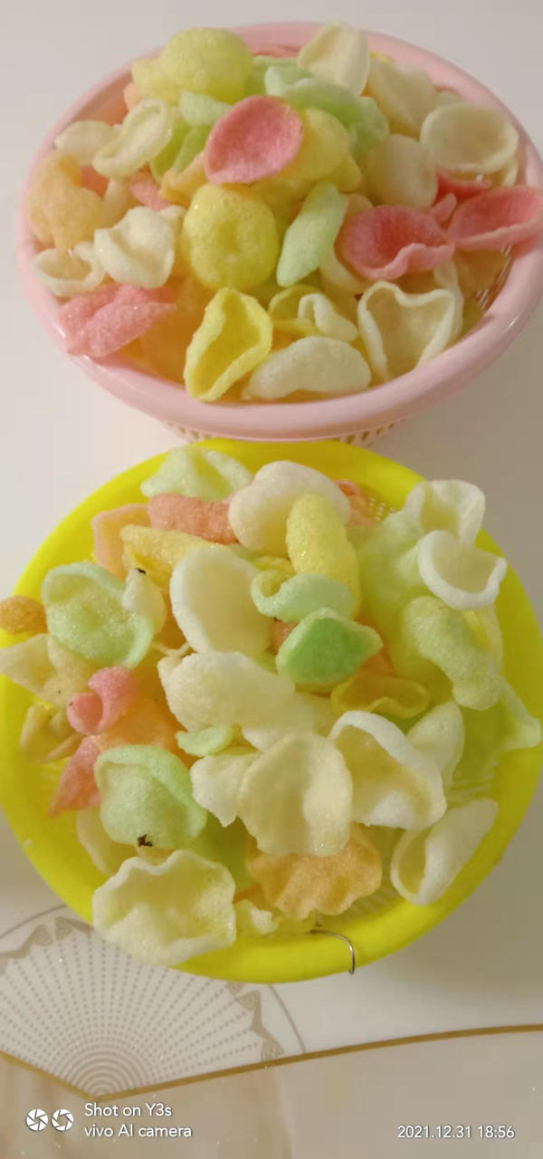 节日零食～炸虾片