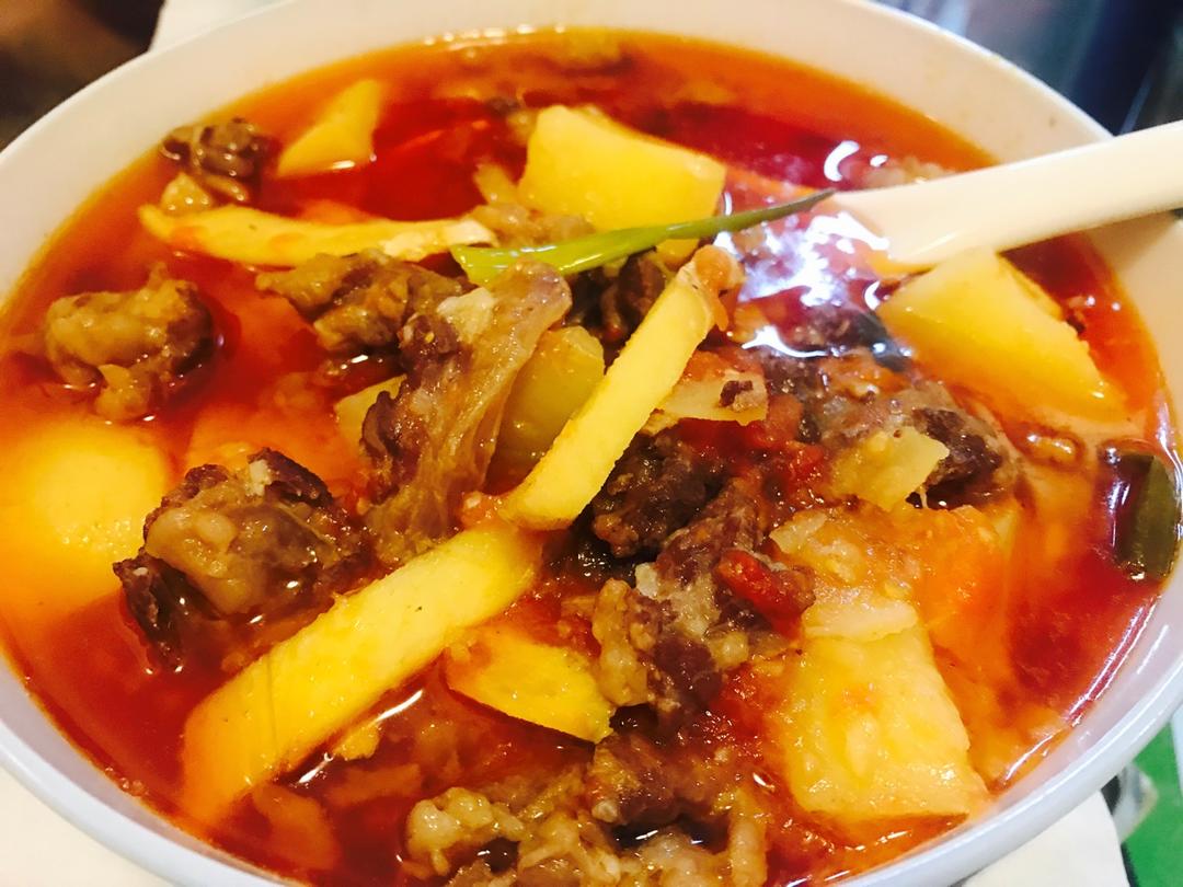 番茄土豆炖牛腩