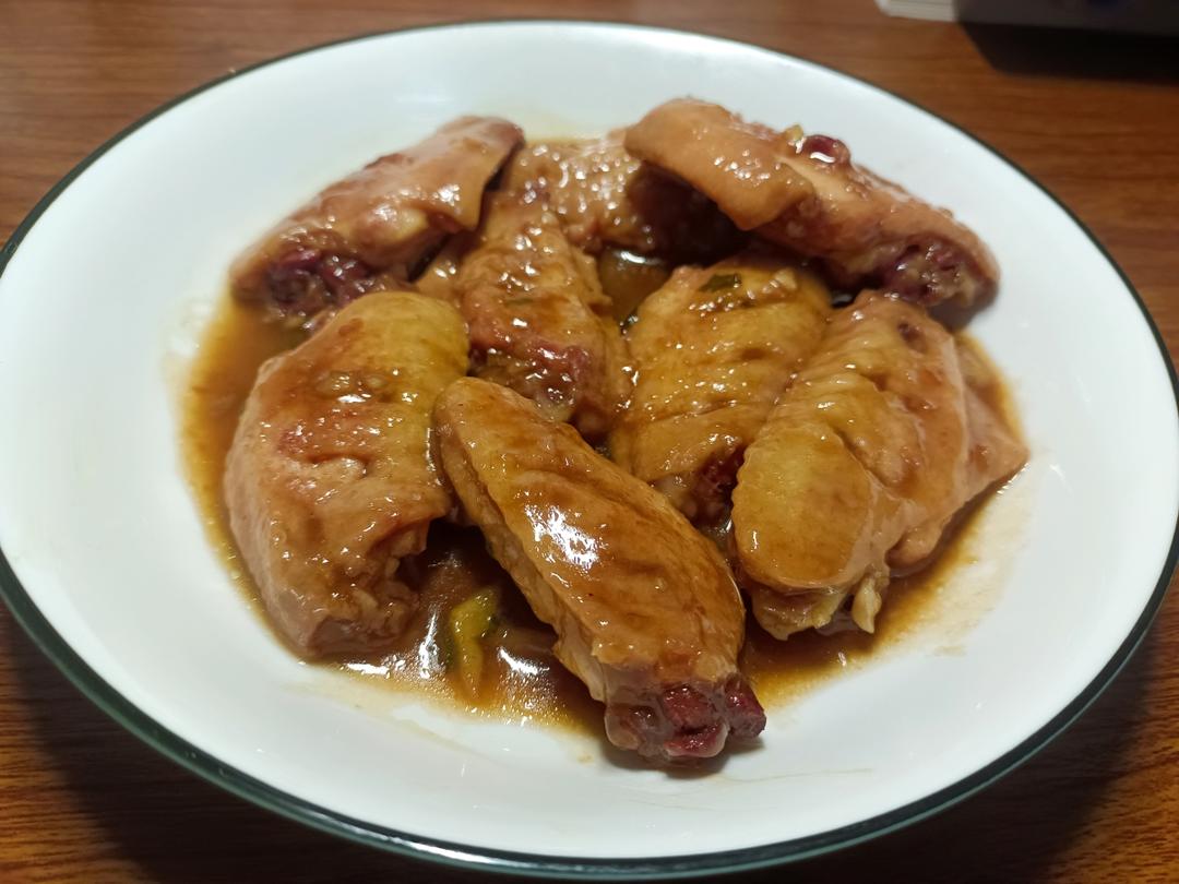 妈妈家的味道，吃了停不下来的红烧鸡翅