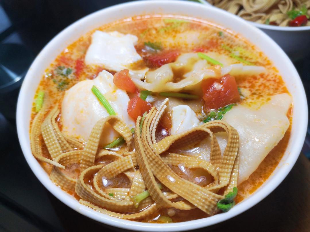 酸汤水饺（包菜猪肉馅）的做法