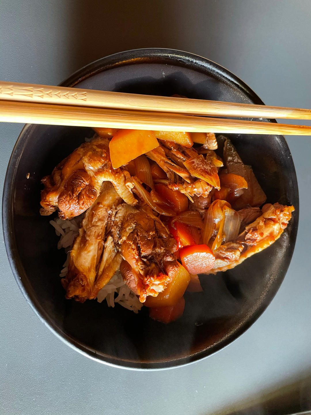 秘诀是可乐的红烧土豆鸡翅