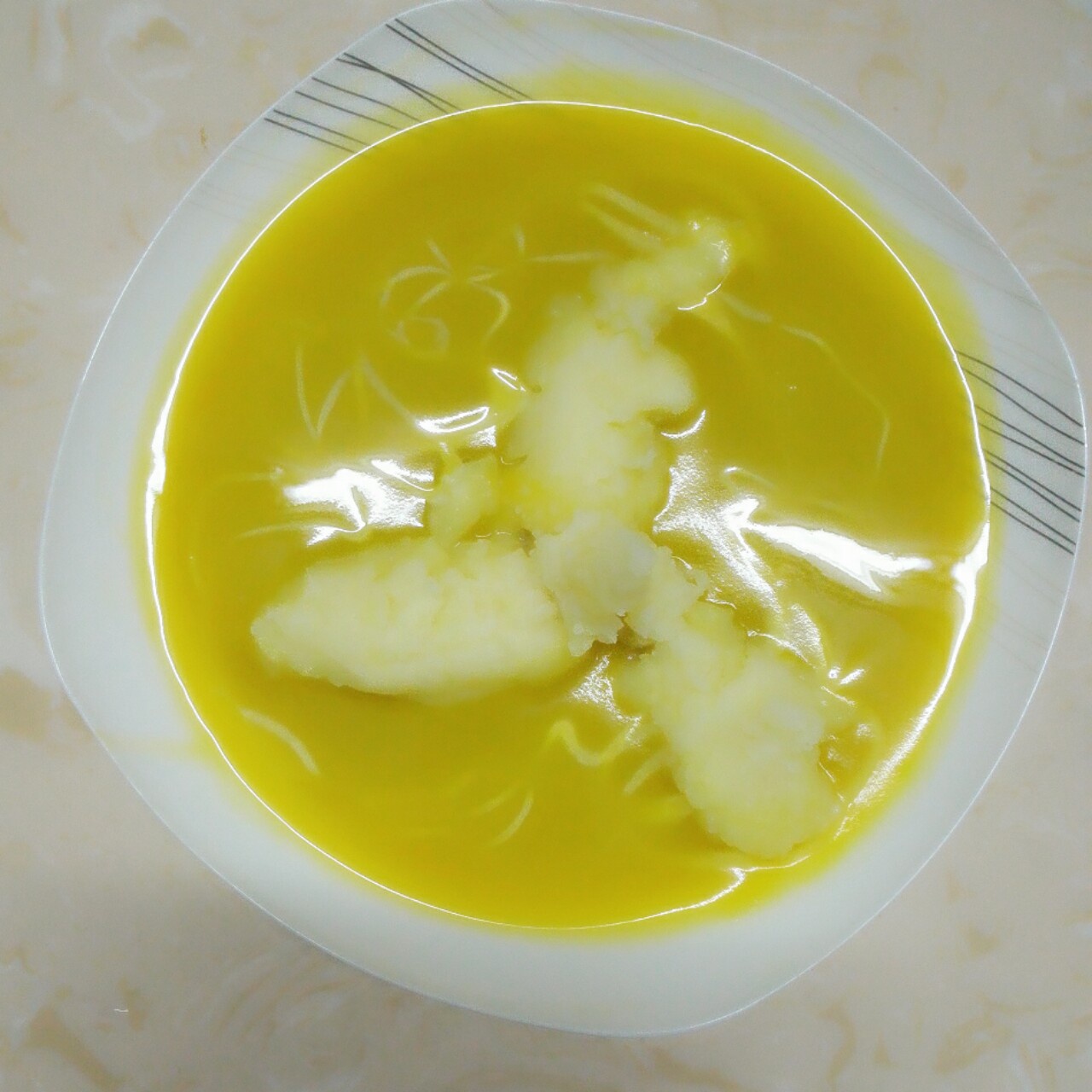 小猪吃得饱饱做的南瓜土豆泥