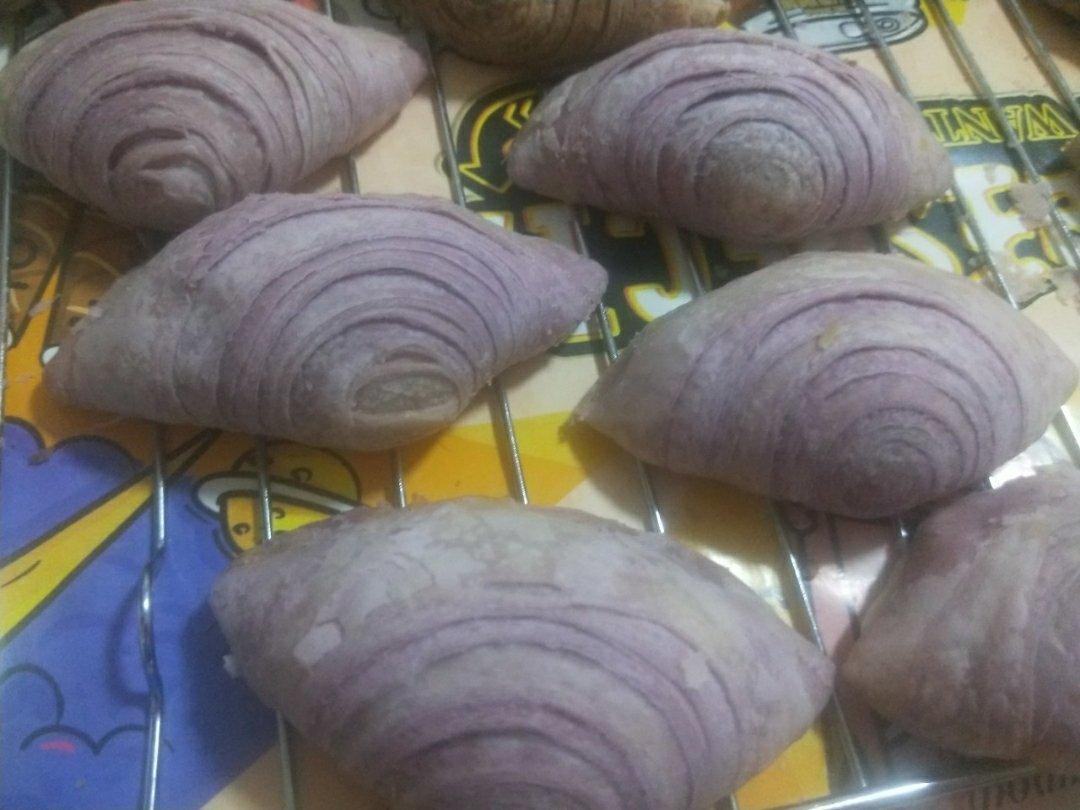 贝壳榴莲酥