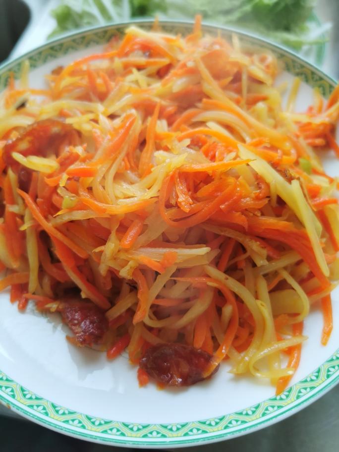炒胡萝卜土豆丝