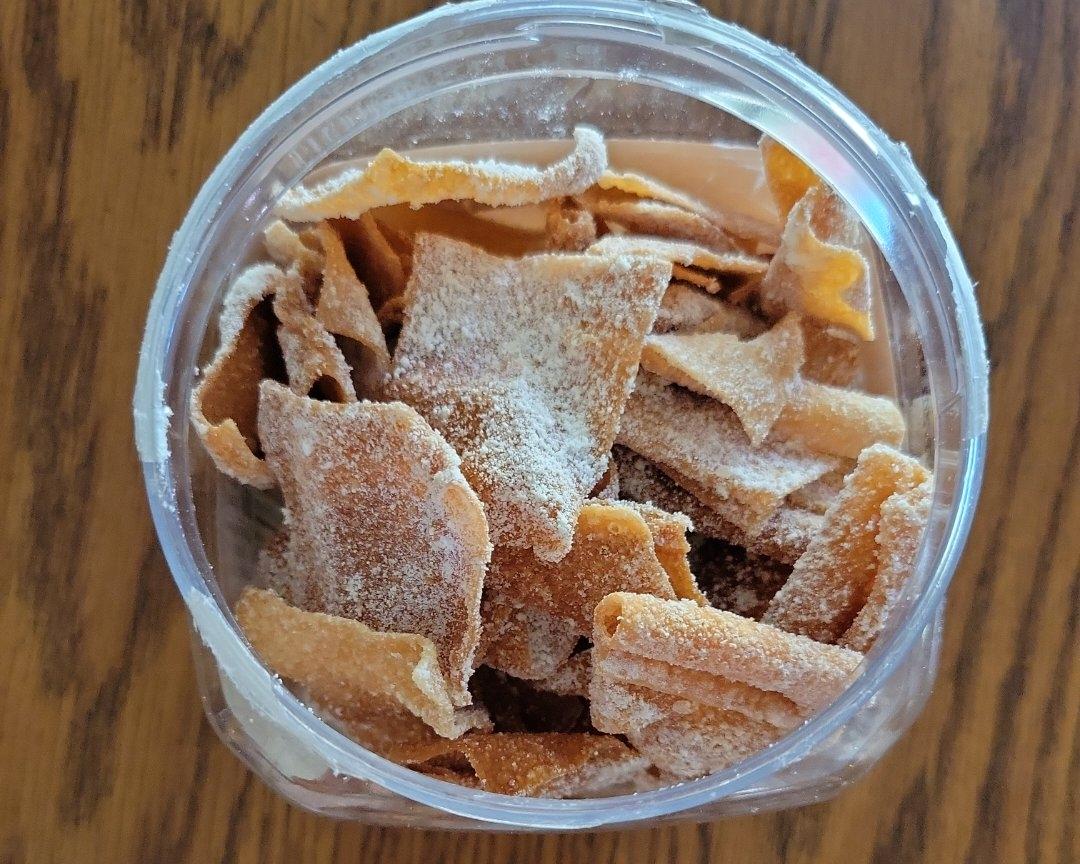 【炸云吞皮的做法步骤图，炸云吞皮怎么做好吃】kareenP_下厨房