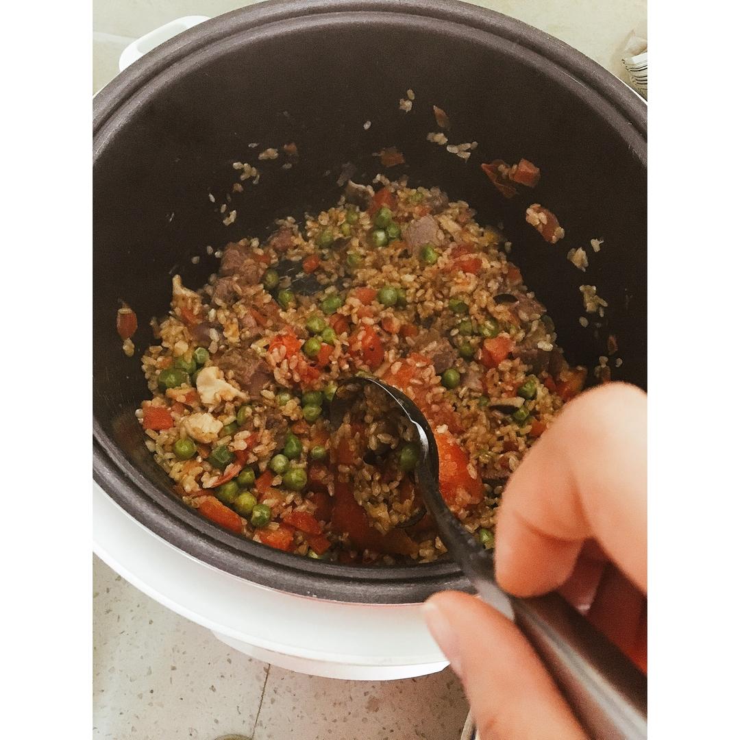 一只番茄饭
