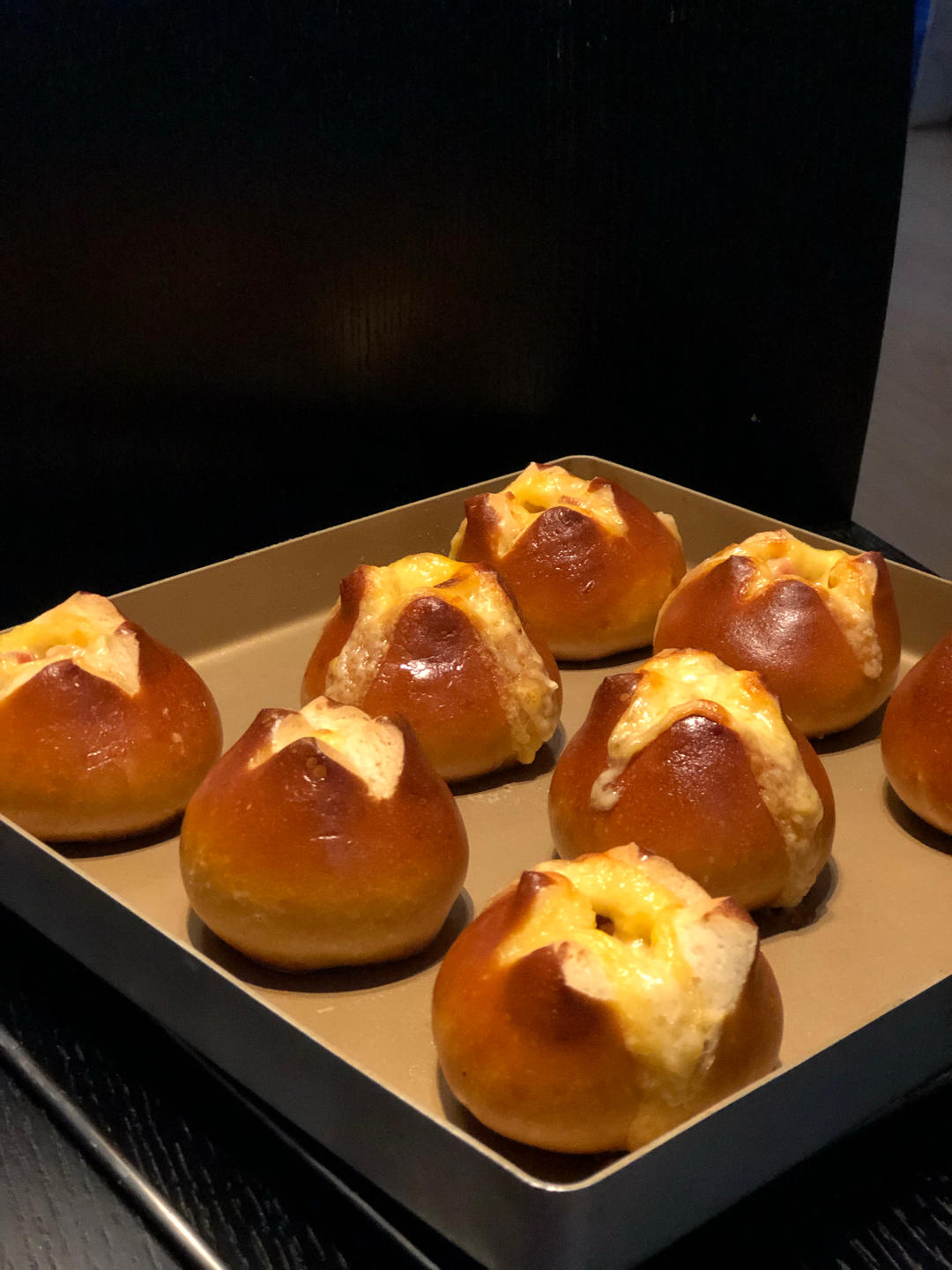 起司碱水球 Mozzarella Laugenbrot