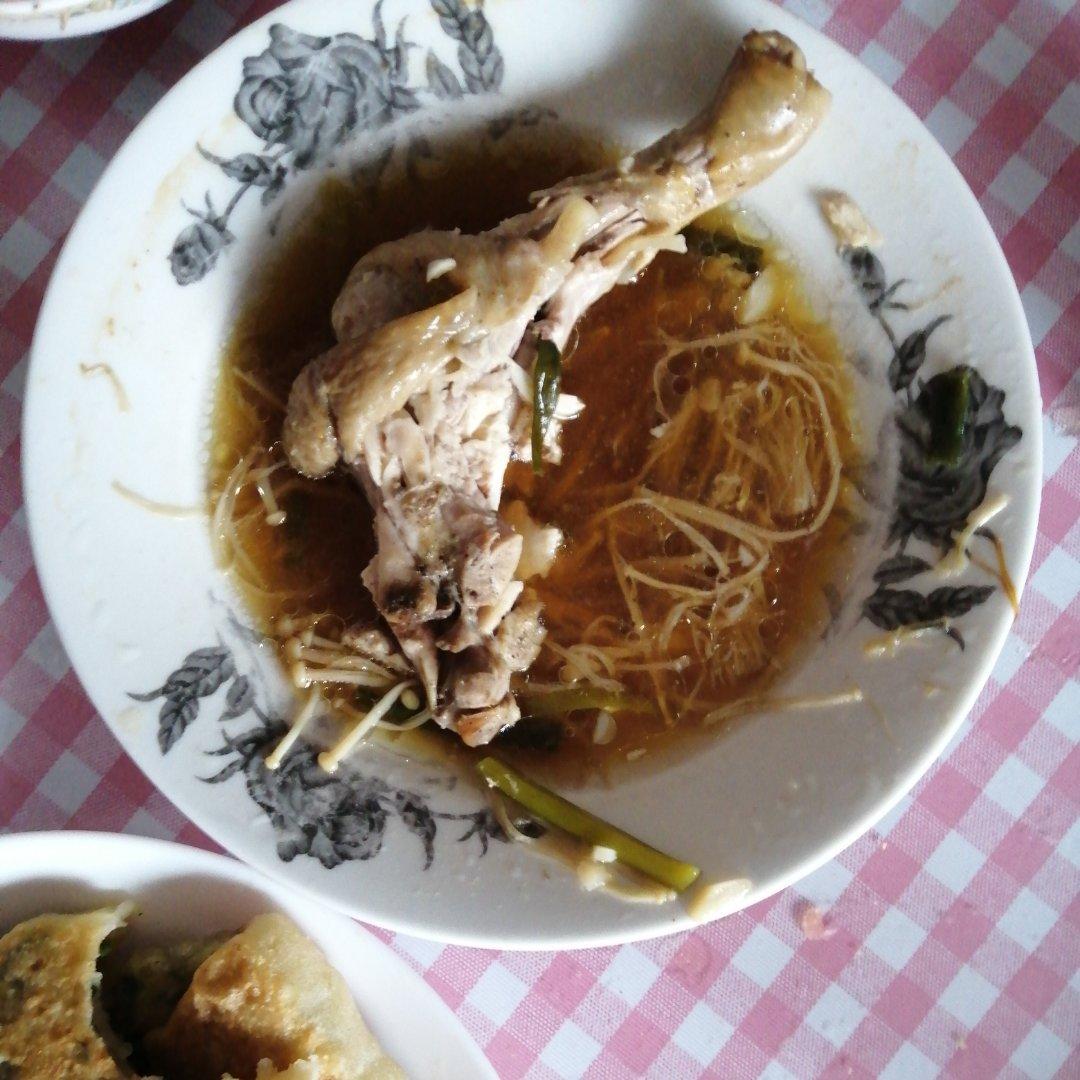 椒麻清蒸大鸡腿