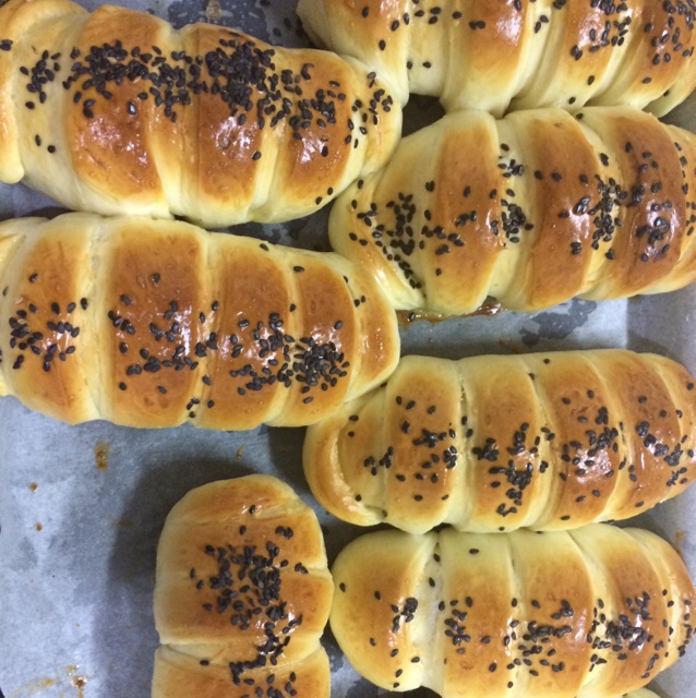 毛毛虫肉松面包