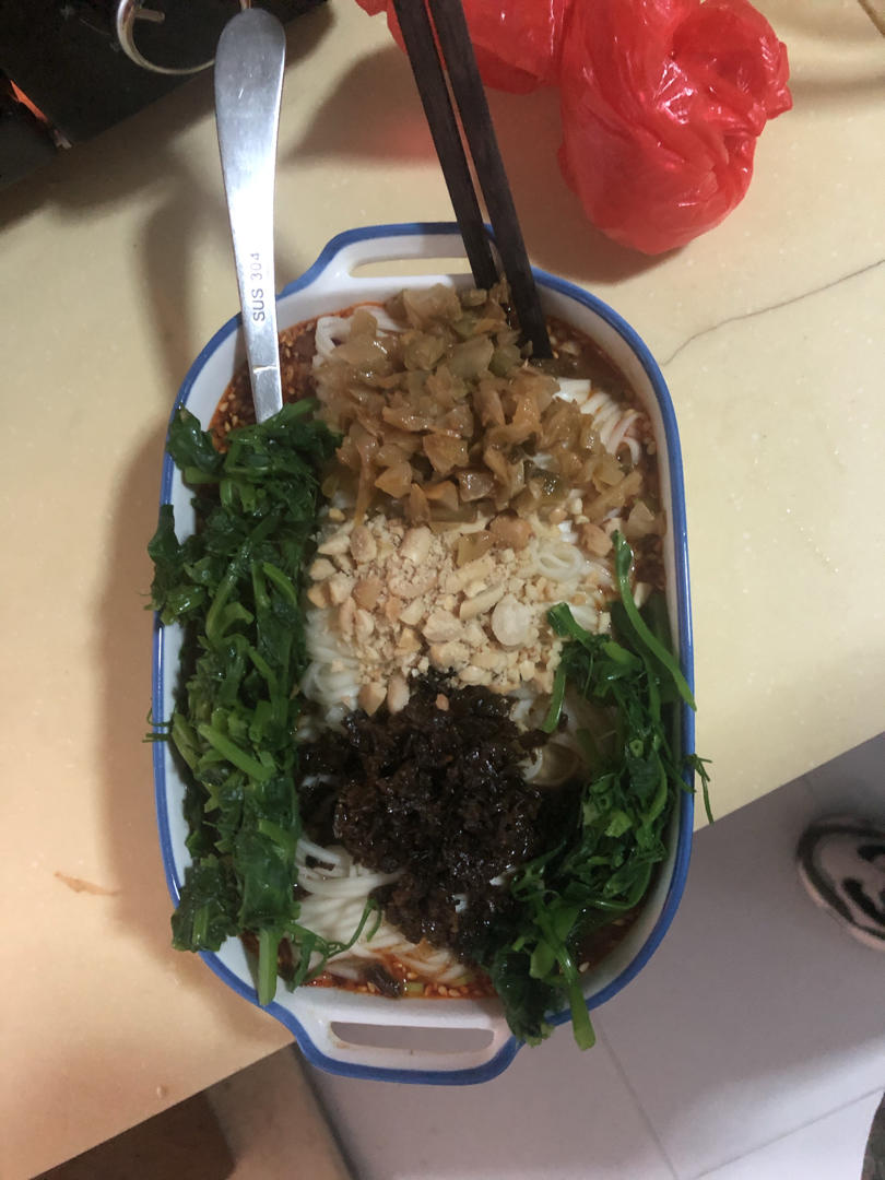 早餐之王【重庆小面】，教你秘方在家做