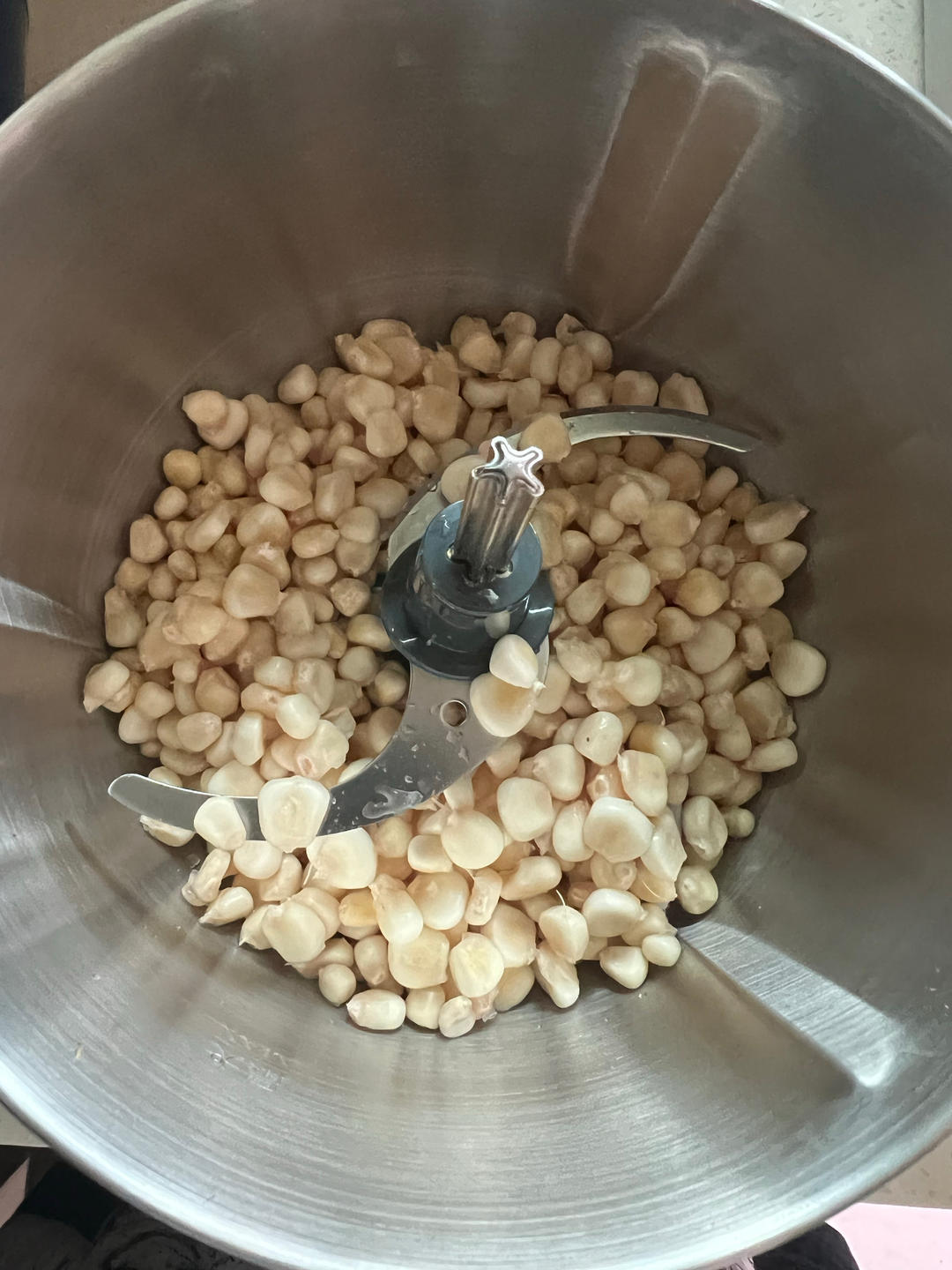 蒸甜玉米饼【9月北鼎蒸炖锅食谱】