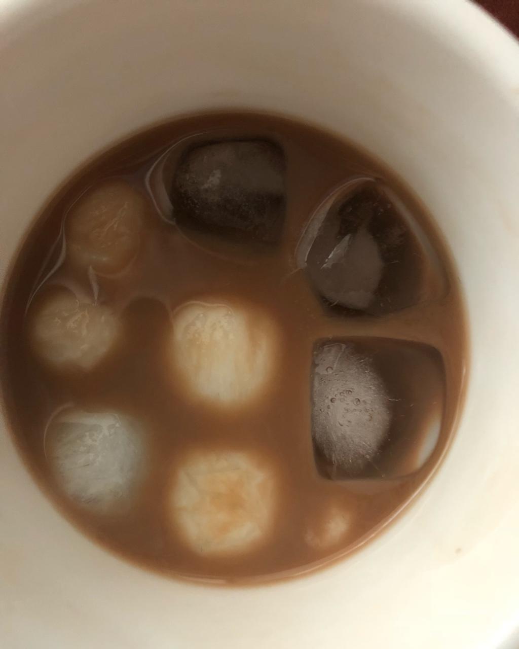 冰拿铁咖啡