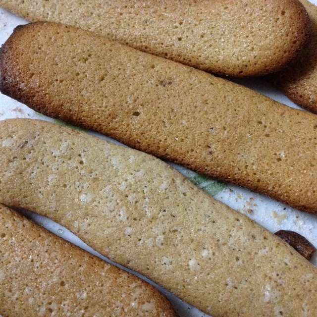 tobyton做的草莓长条酥饼