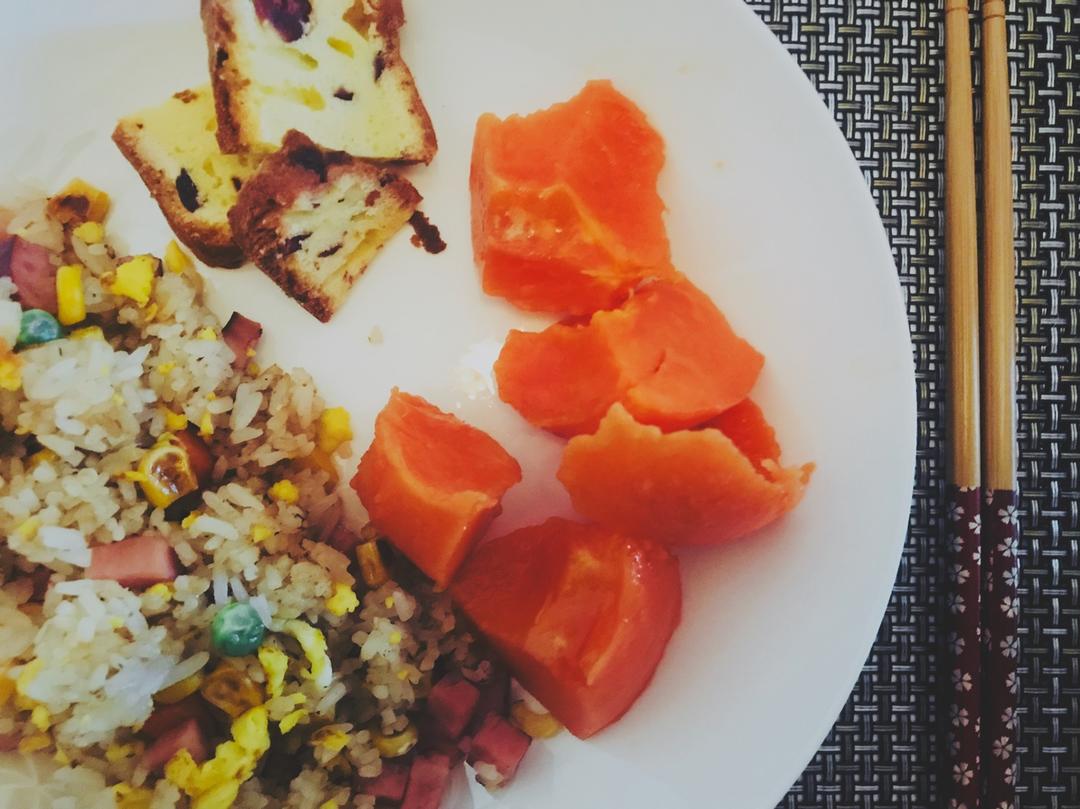 朗姆酒蔓越莓磅蛋糕