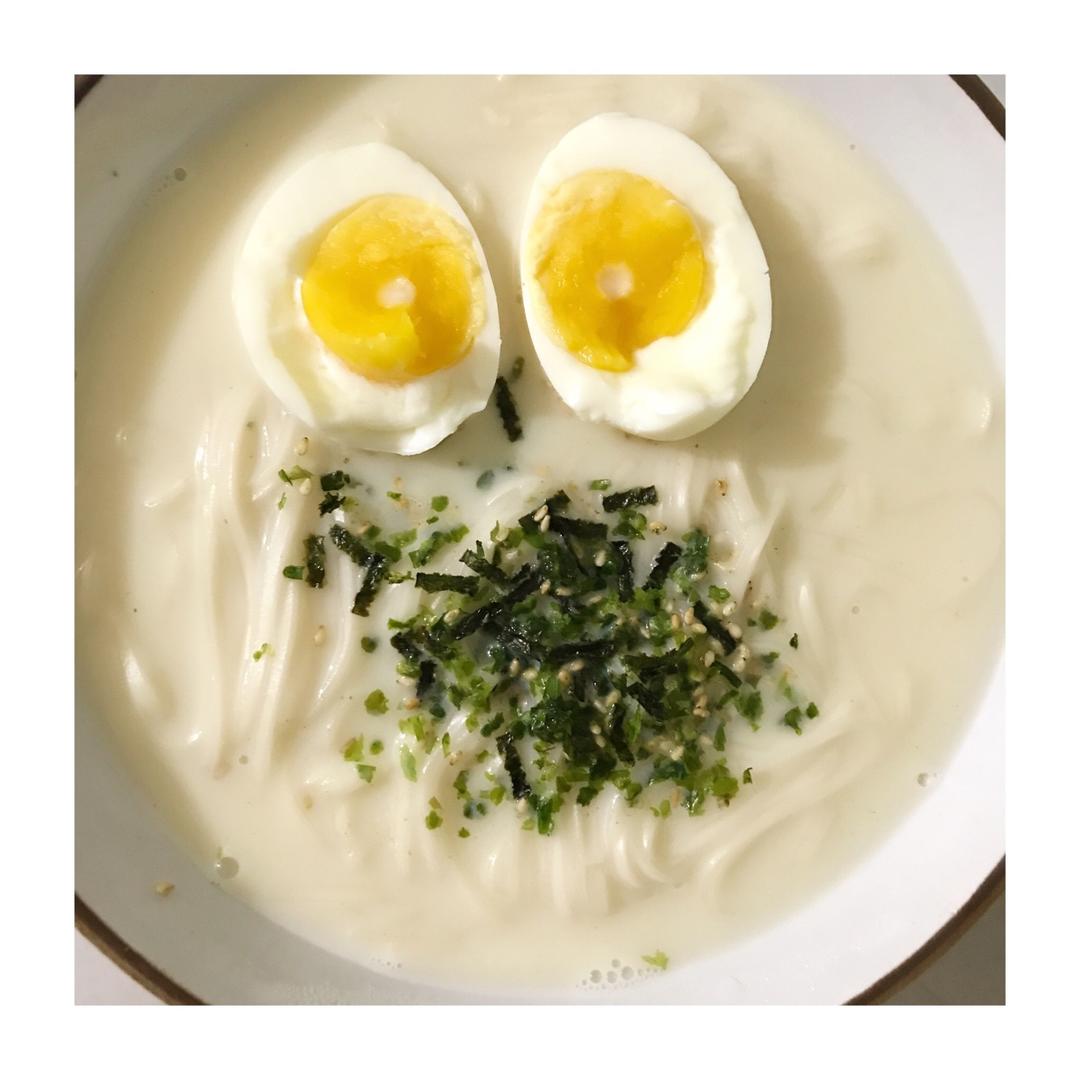 luyaoi做的韩式豆浆面