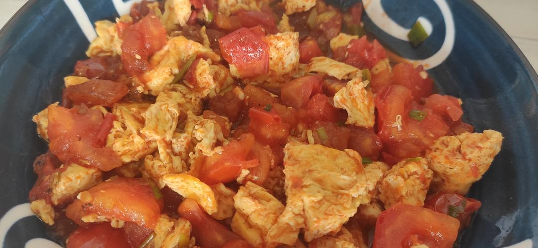番茄炒鸡蛋（超浓的番茄味）