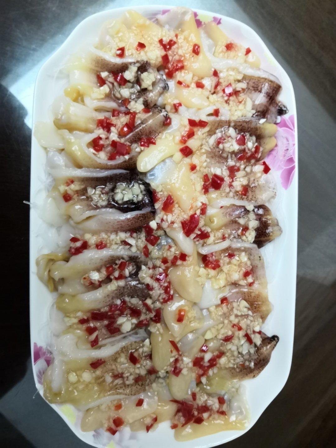 蒜蓉粉丝蒸小象蚌