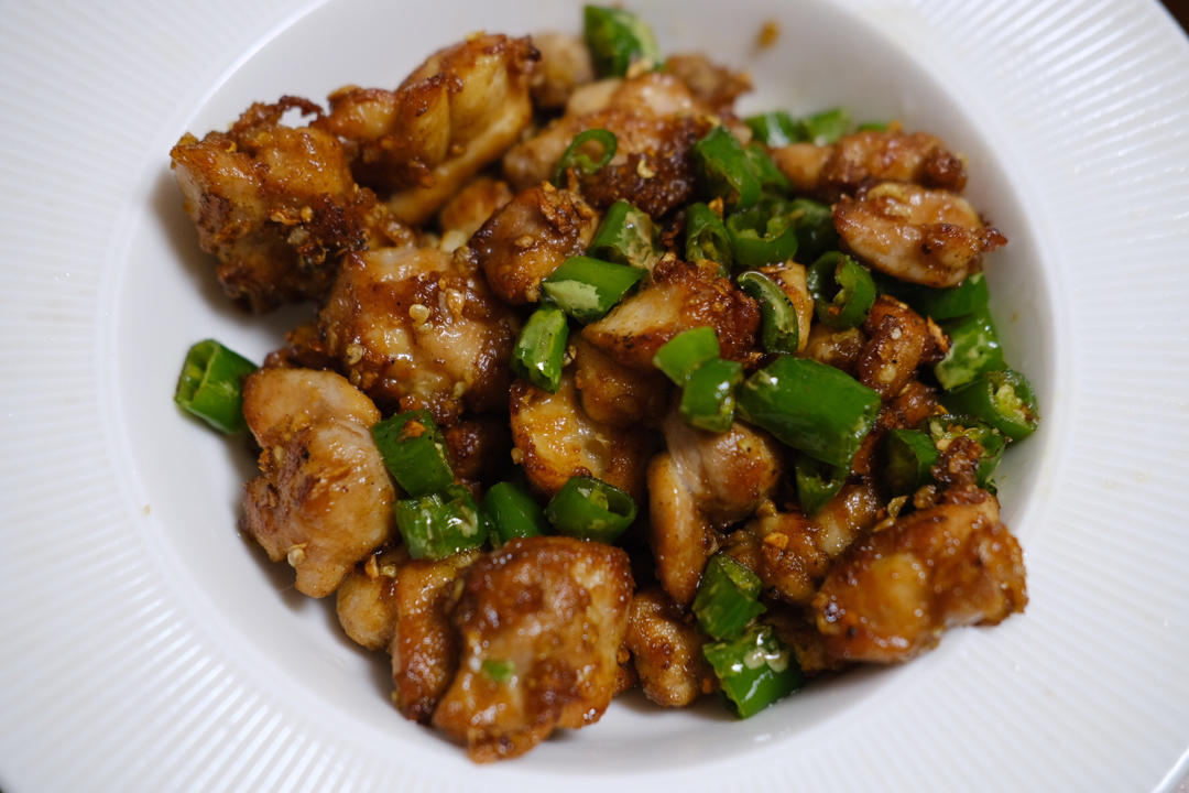 吃不够的蒜香鸡腿