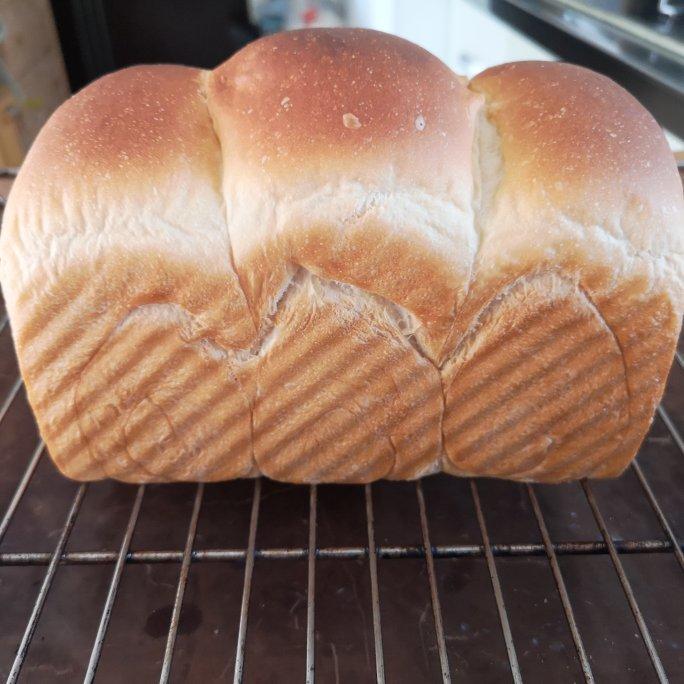 超柔牛奶棉花吐司（最详细的吐司食谱）