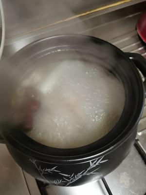 土鸡汤（老母鸡汤）蘑菇鸡汤的做法 步骤3