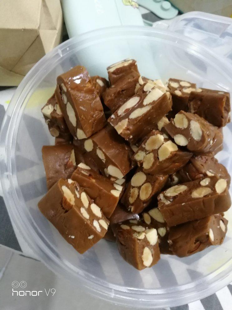 比牛轧糖还要好吃的花生太妃糖（消耗淡奶油）