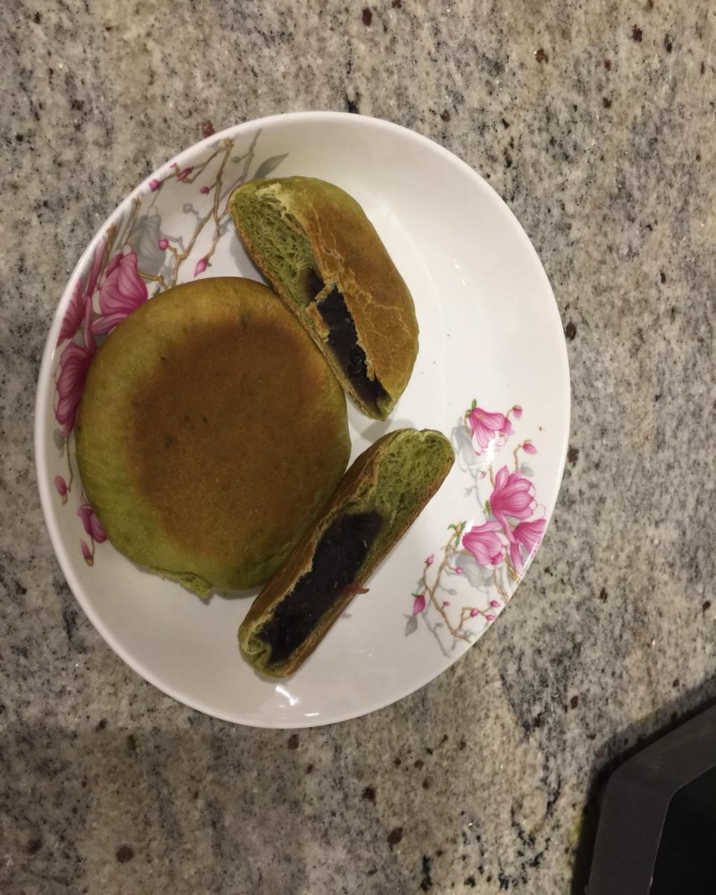 日式和风红豆包