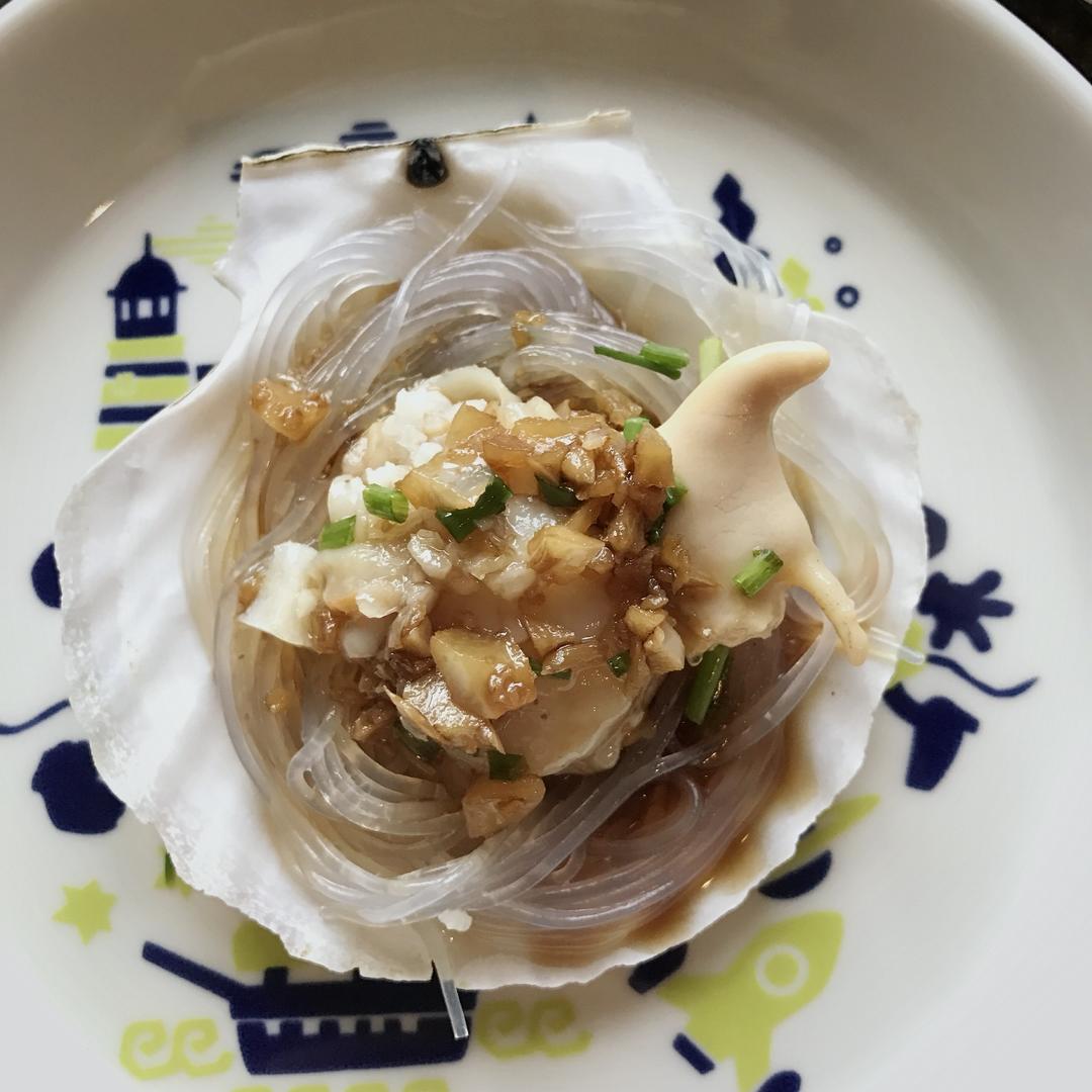 蒜蓉粉丝蒸扇贝