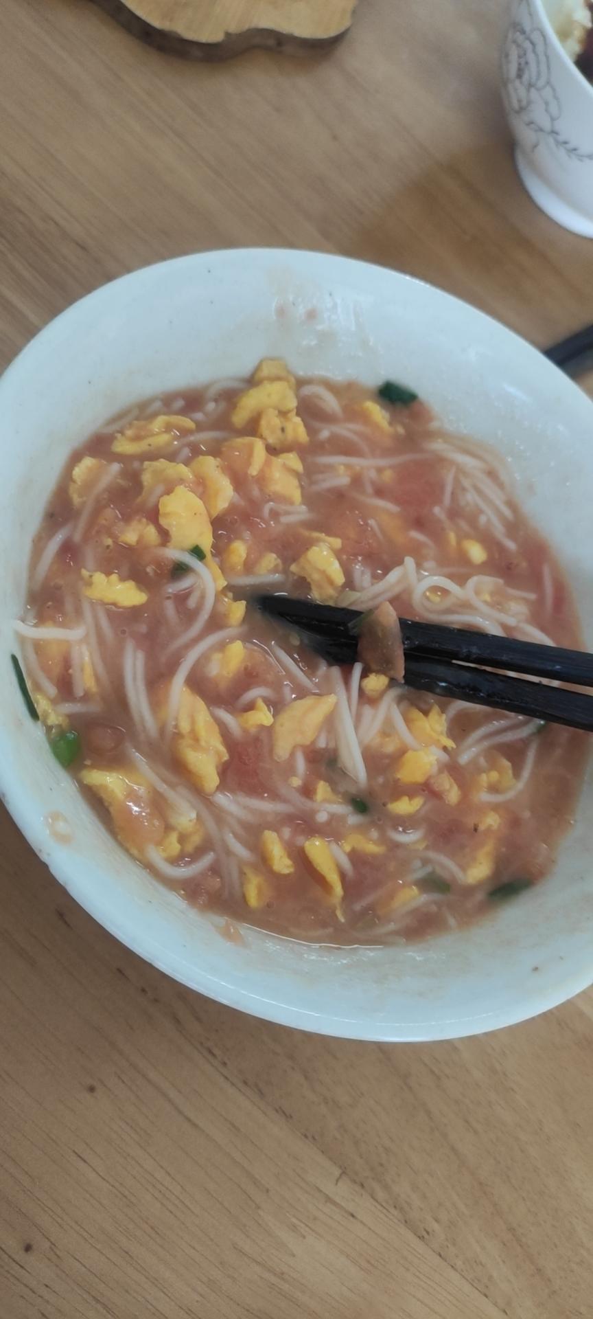 汤都要喝光的西红柿鸡蛋面