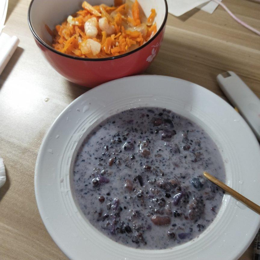 豆浆杂粮粥（别名：回归正轨粥）丨健康·三餐