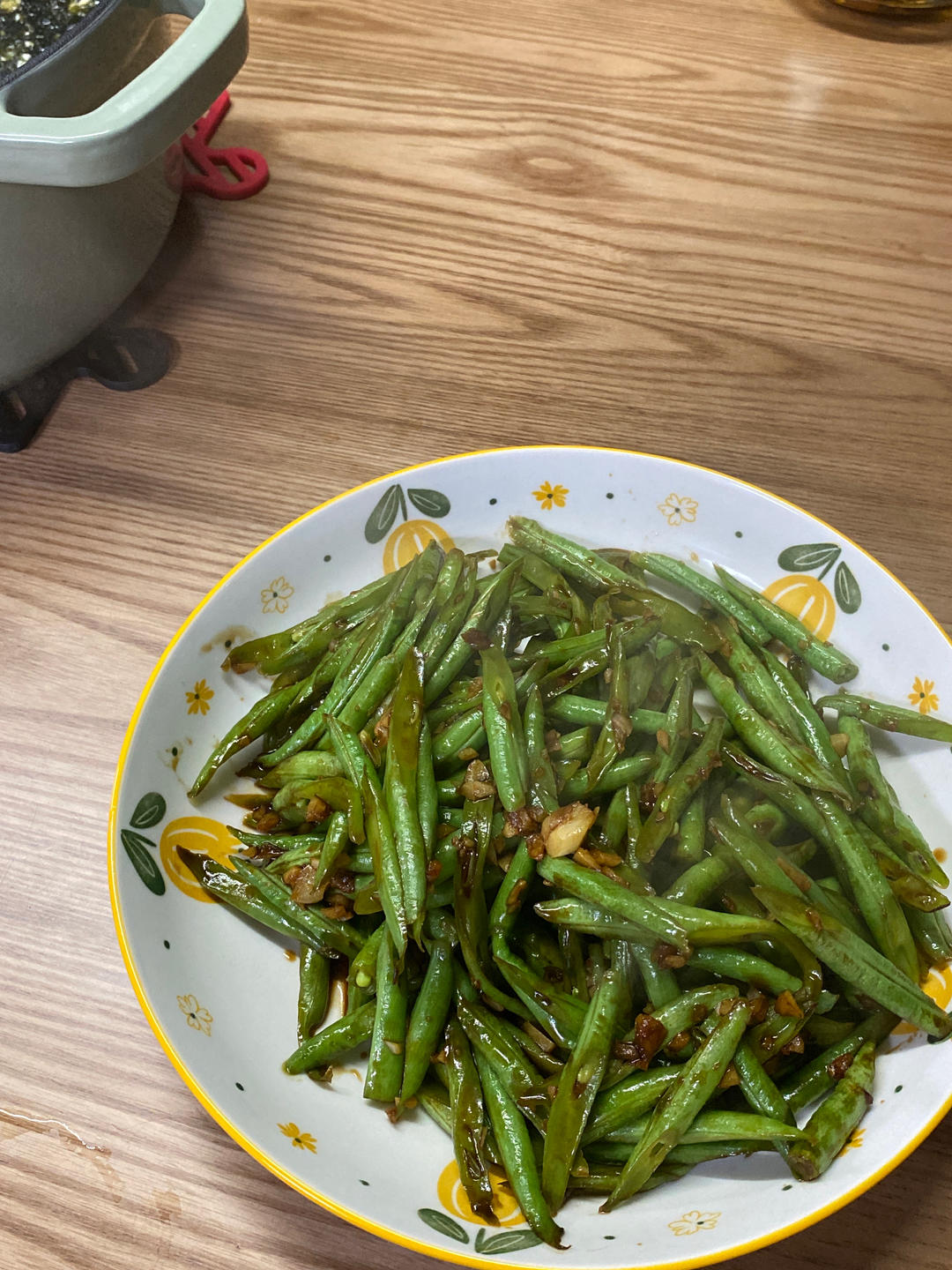 不吃不知道，一吃吓一跳的蒜香素炒豆角
