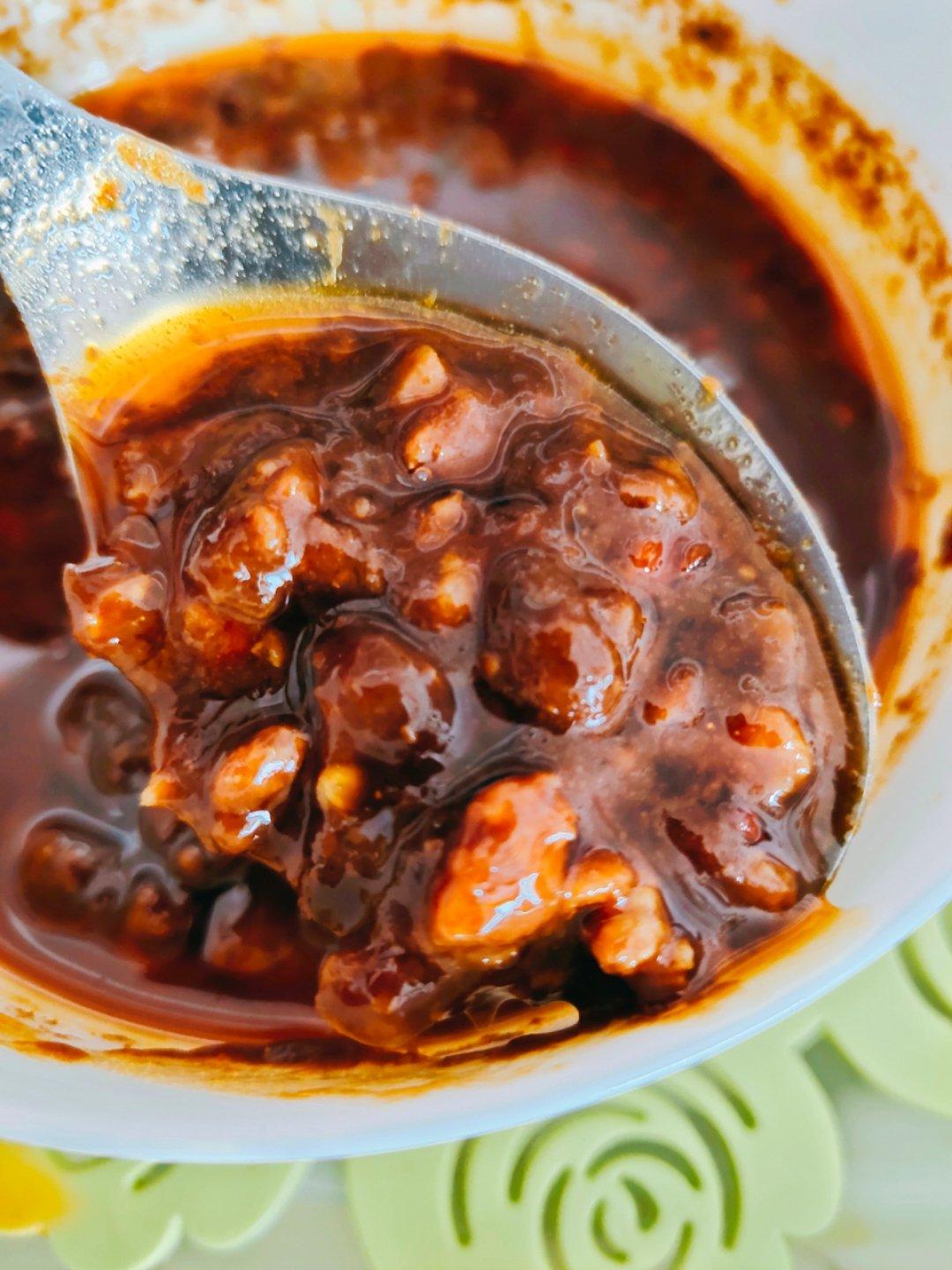 我发誓这将是你吃过最好吃的炸酱面，一口下去回味无穷！！！