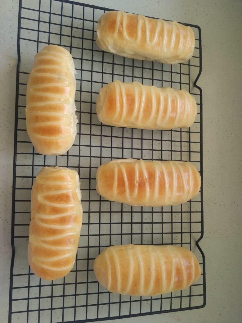 培根沙拉小餐包