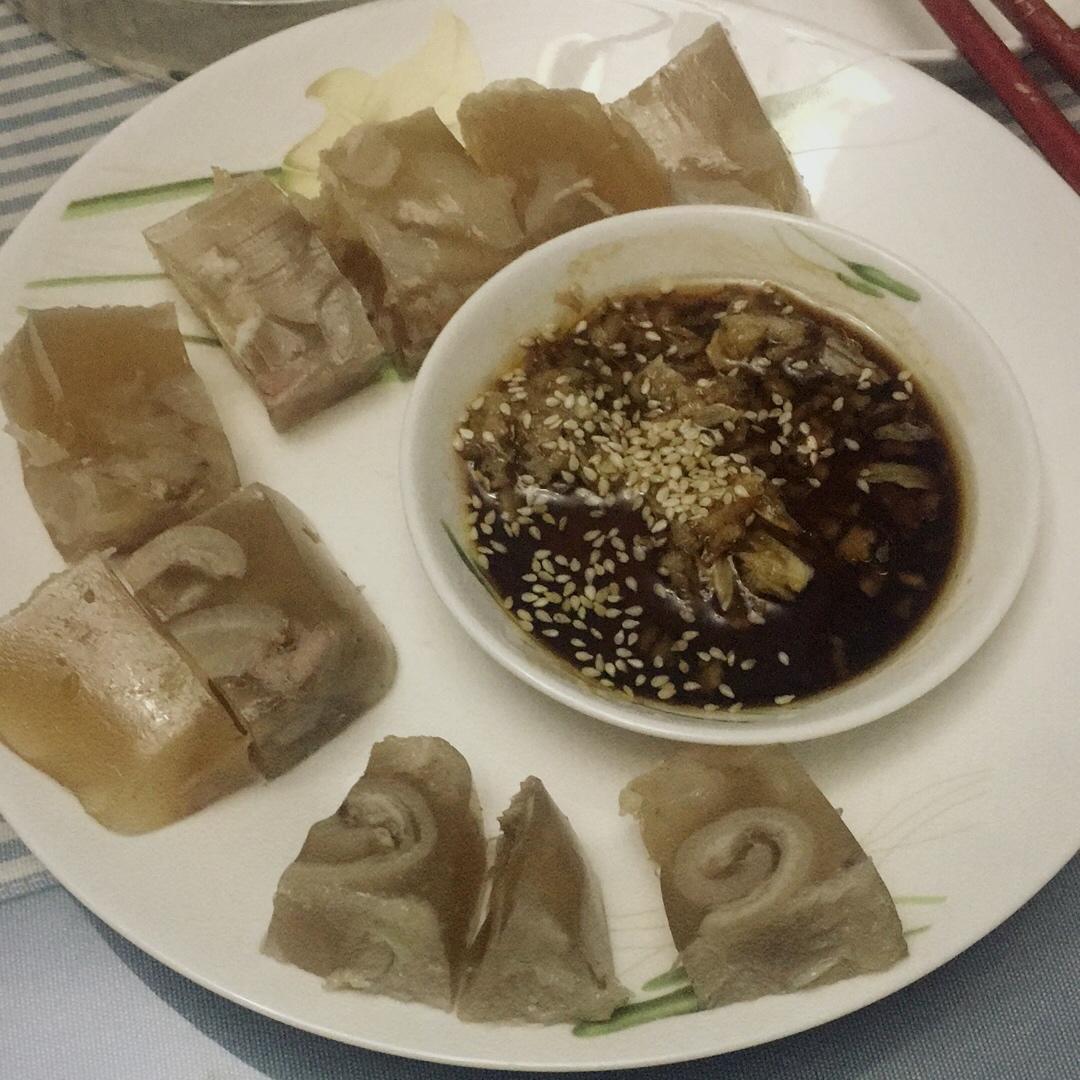 堂妈教你做年夜饭必吃———猪蹄冻