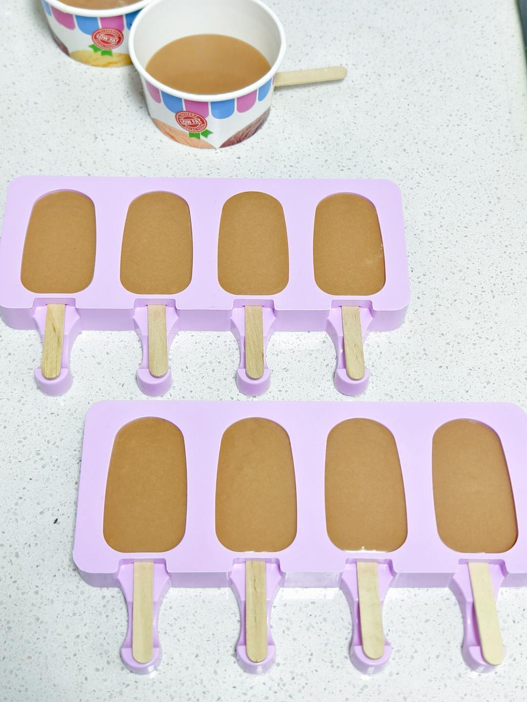 巧克力脆皮冰淇淋/细腻顺滑/味道浓郁