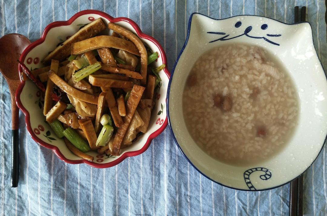 午餐•2019年8月22日